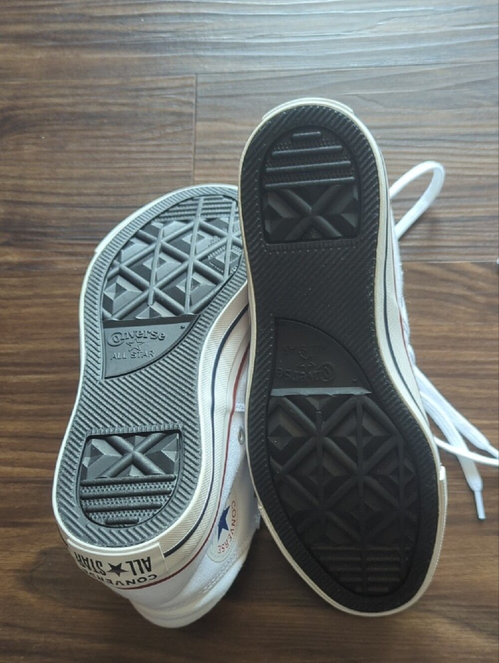 Converse White High Top Sneakers with Red Trim - Picture 4 of 7